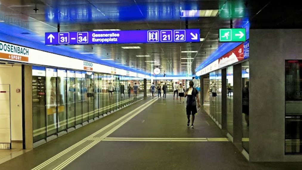 Bahnofstrasse Zurich_4